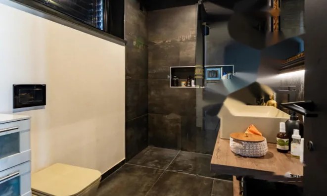 Недвижимость Дом, Сежана: 30