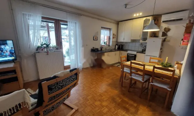 Недвижимость Дом, Любляна, Вич.: 4