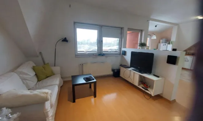 Недвижимость Дом, Любляна, Вич.: 14