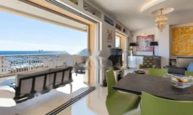 Недвижимость Apartment Cannes Center: 3