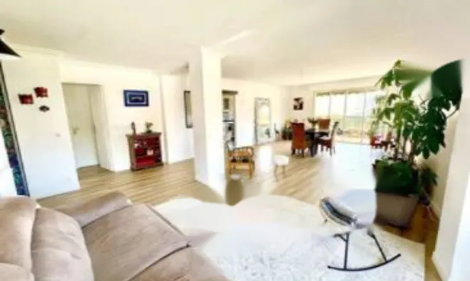 Недвижимость Appartement Carnot Cannes: 2