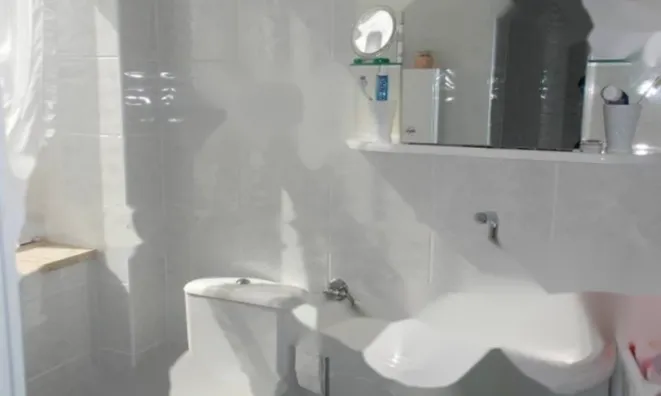 Недвижимость Трехкомнатная квартира Центр: 19