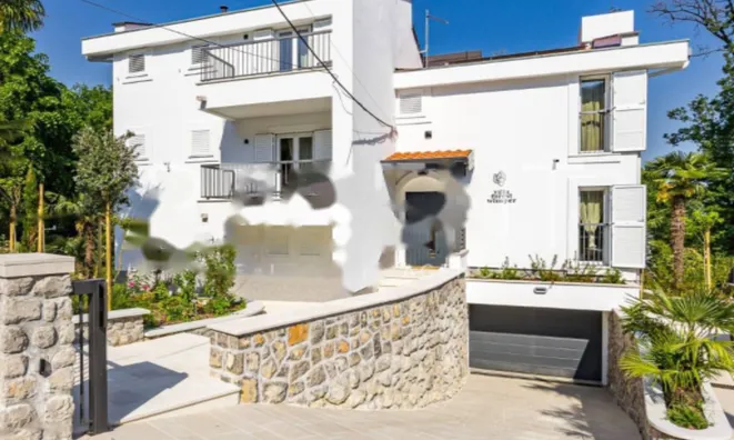 Недвижимость Семейная вилла, Запад Опатия: 1