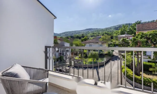 Недвижимость Семейная вилла, Запад Опатия: 48