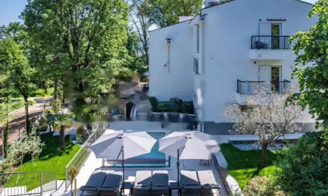 Недвижимость Семейная вилла, Запад Опатия: 82