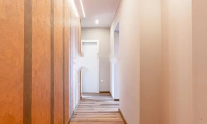 Недвижимость Четырехкомнатная квартира, Опатия: 7