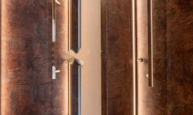 Недвижимость Четырехкомнатная квартира, Опатия: 18