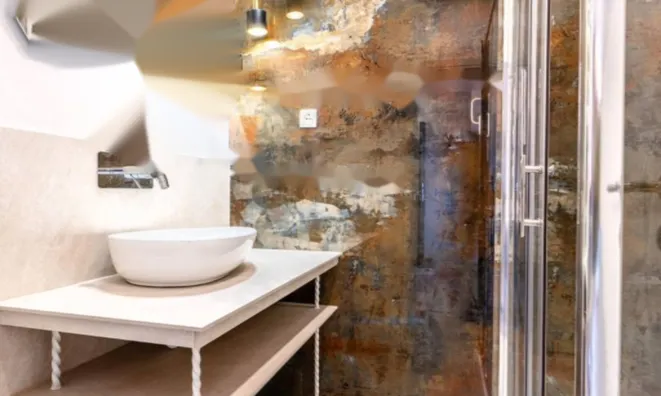 Недвижимость Четырехкомнатная квартира, Опатия: 24