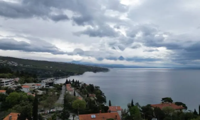 Недвижимость Трехкомнатная квартира в Опатии: 13