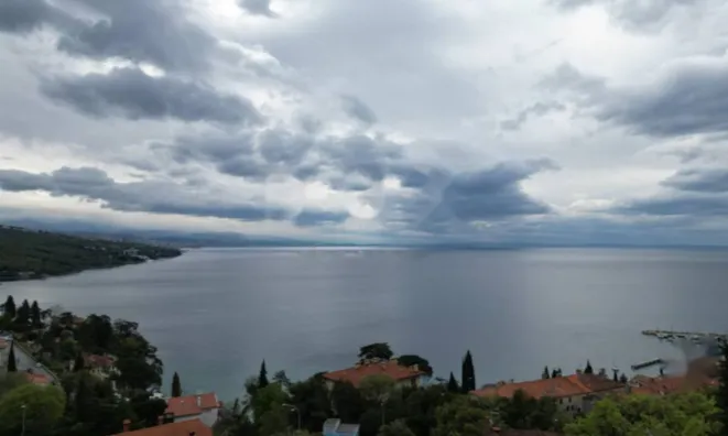 Недвижимость Трехкомнатная квартира в Опатии: 14