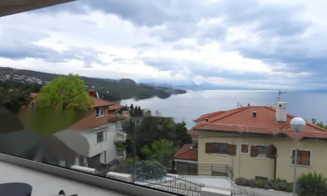 Недвижимость Трехкомнатная квартира в Опатии: 15