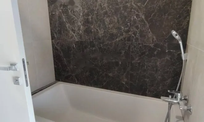 Недвижимость Четырехкомнатная квартира: 14