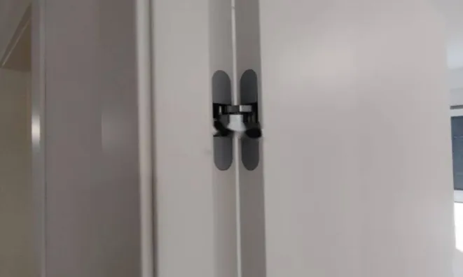 Недвижимость Четырехкомнатная квартира: 18