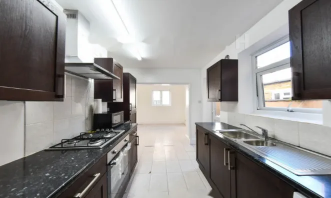 Недвижимость Malvern Road, Maida Vale: 3