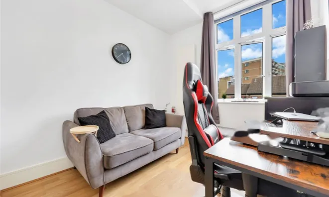 Недвижимость Henriques Street: 2