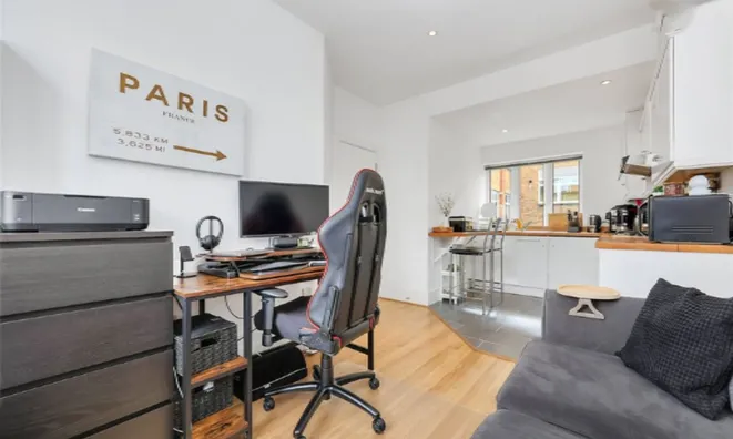 Недвижимость Henriques Street: 5