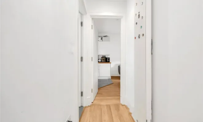 Недвижимость Henriques Street: 21