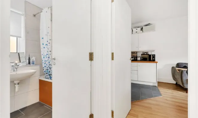 Недвижимость Henriques Street: 22