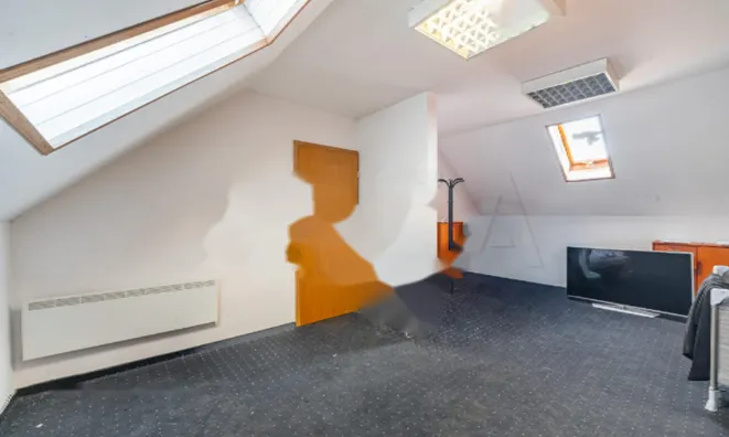 Недвижимость Коммерческое помещение Бежиград: 5