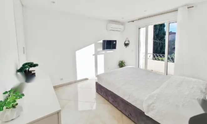 Недвижимость Townhouse Cannes California: 11