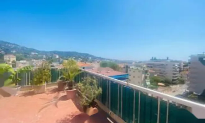 Недвижимость Villa Petit Juas: 5