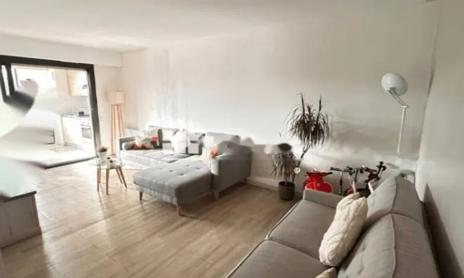 Недвижимость Apartment La Bocca: 4