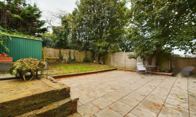 Недвижимость Coles Green Road: 18