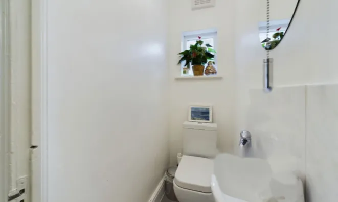 Недвижимость Coles Green Road: 45