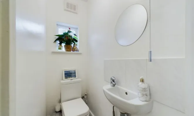 Недвижимость Coles Green Road: 46