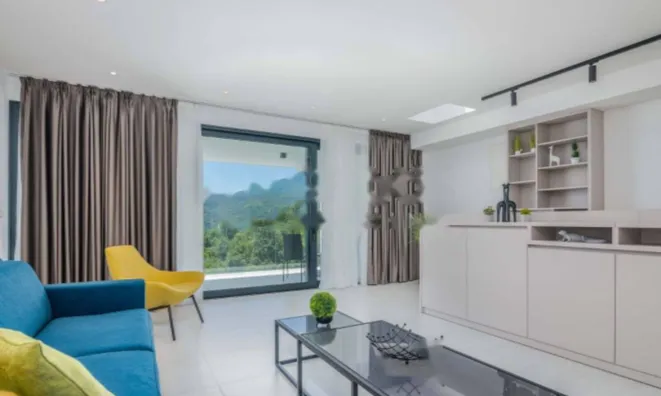 Недвижимость Семейный дом 262 м², Опатия: 4