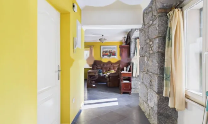 Недвижимость Трёхкомнатная квартира, Центр: 5