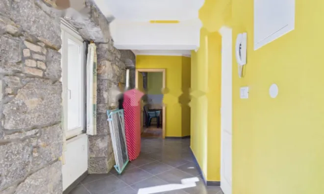 Недвижимость Трёхкомнатная квартира, Центр: 10