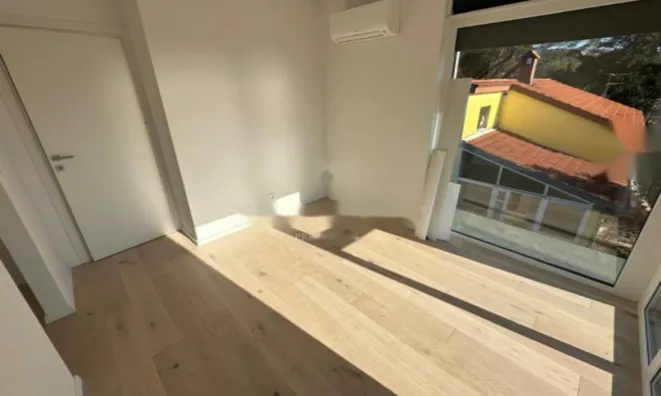 Недвижимость Четырехкомнатная квартира в Центре: 18