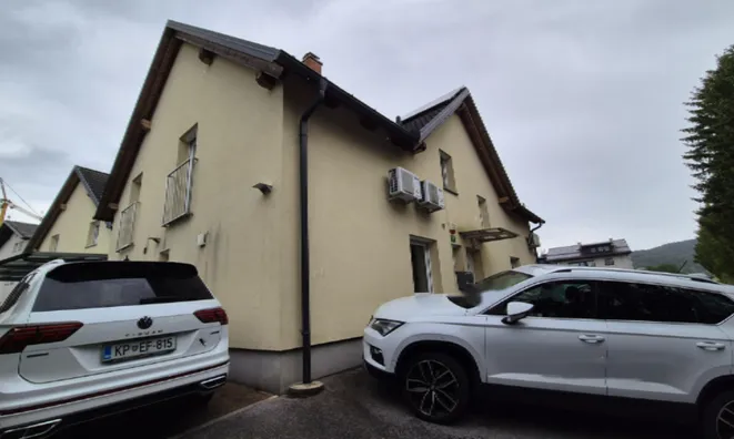 Недвижимость Дом в Виче Козарье: 4