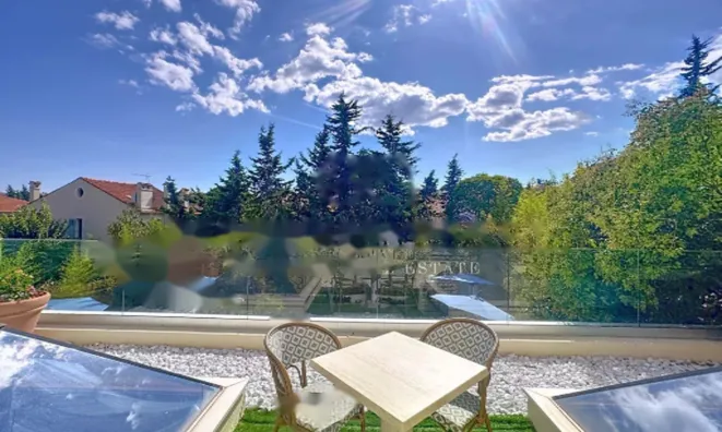 Недвижимость Maison Cannes: 10