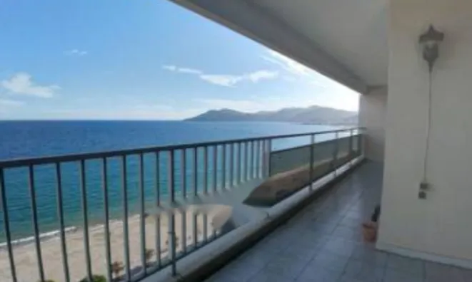 Недвижимость Apartment La Bocca: 3