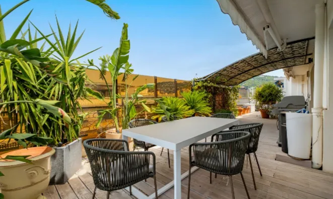 Недвижимость Apartment Carnot Cannes: 11