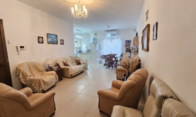 Недвижимость Central Mosta Apartment: 2