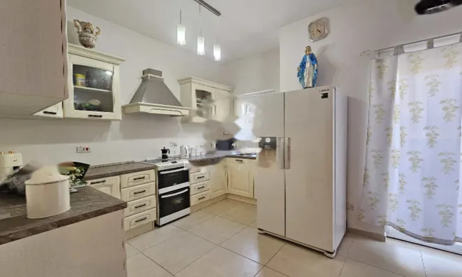 Недвижимость Central Mosta Apartment: 5