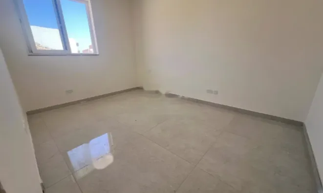 Недвижимость Southern Seas Apartment: 1