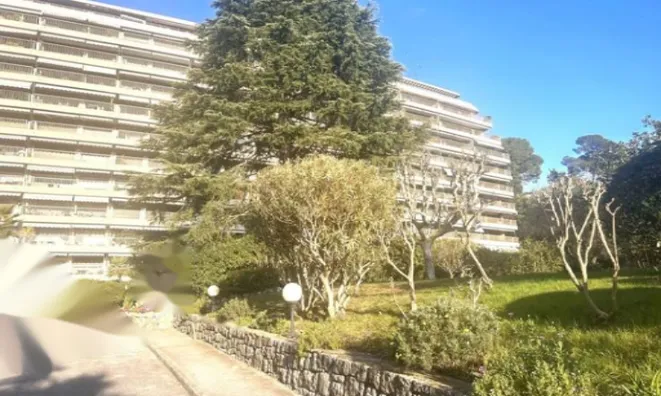 Недвижимость Apartment Croix des Gardes: 1