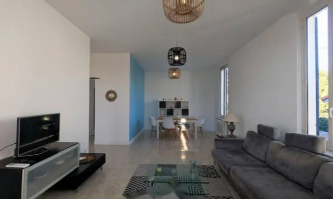 Недвижимость Maison La Bocca: 1