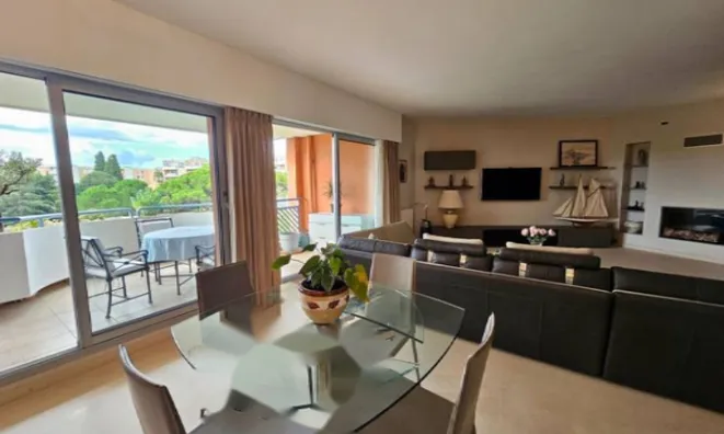 Недвижимость Apartment La Bocca North: 2