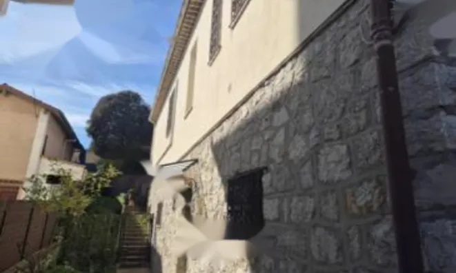 Недвижимость Maison Croix des Gardes: 2