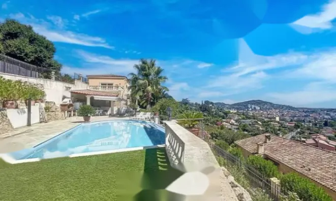 Недвижимость Villa La Bocca Nord: 3