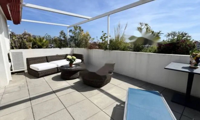 Недвижимость Apartment La Bocca: 3