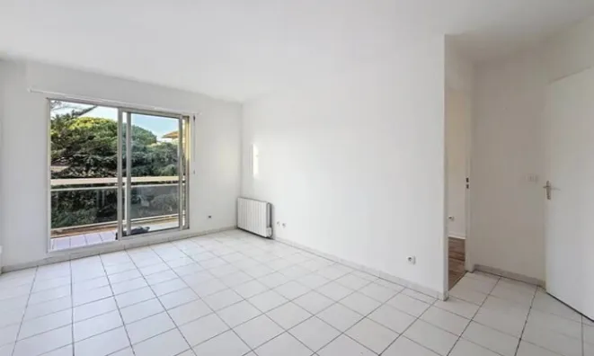 Недвижимость Apartment République Cannes: 8