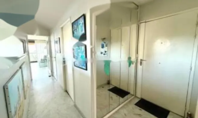 Недвижимость Apartment La Bocca: 11