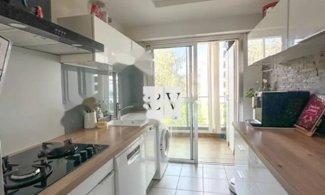 Недвижимость Apartment Carnot Cannes: 11