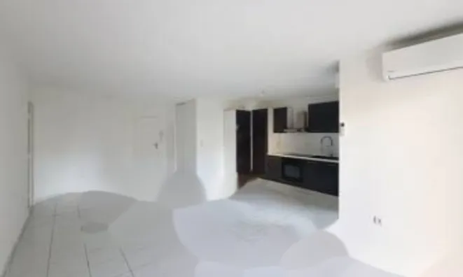 Недвижимость Apartment La Bocca: 3